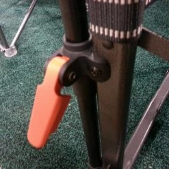 CAMP CHAIRS & TABLES Oztent Gecko Chair With Adjustable Table